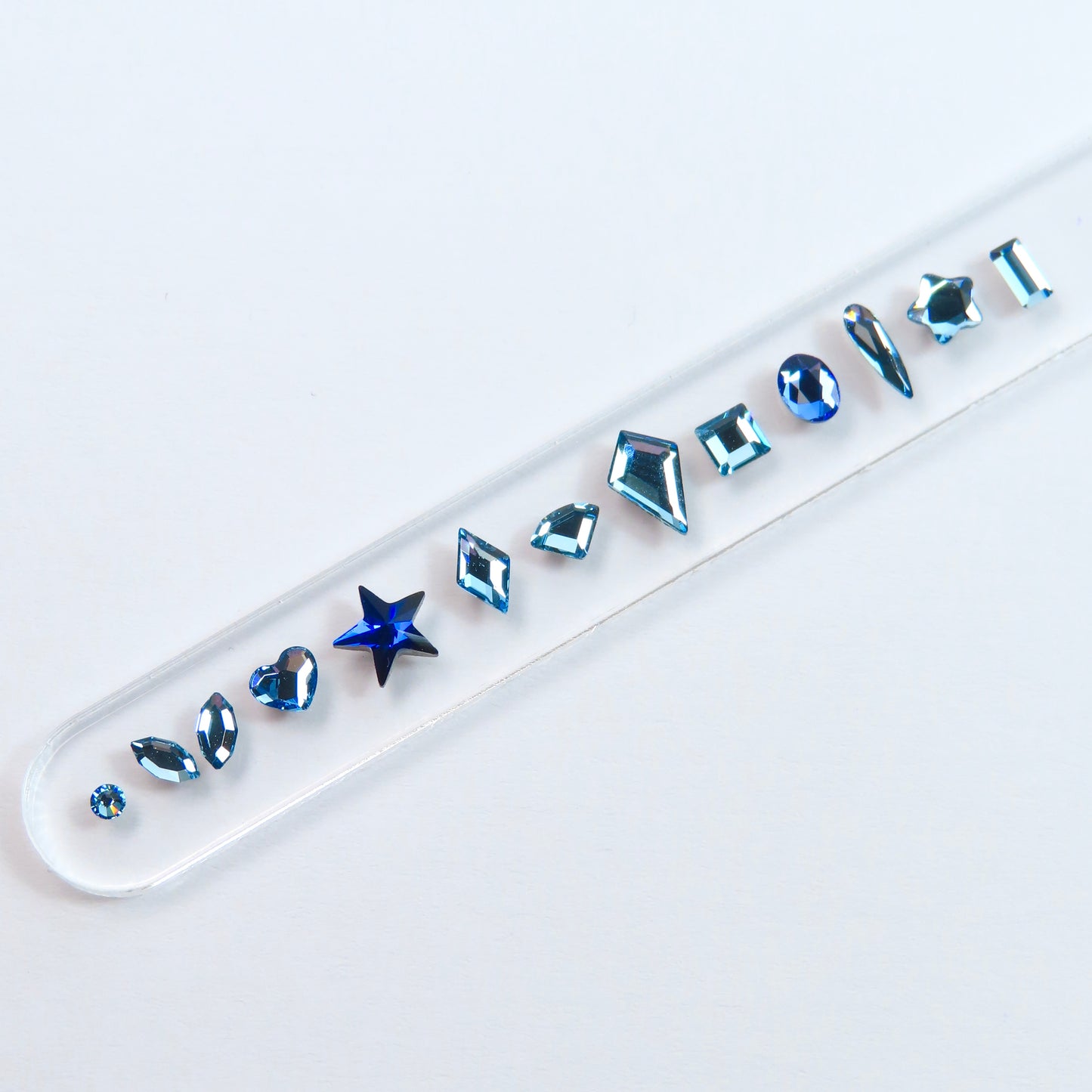 The Essentials SWAROVSKI® - 68 gemas dentales - Azul
