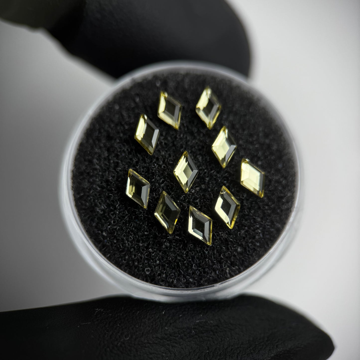 Pack 10 gemas dentales Rombo SWAROVSKI® - Jonquil