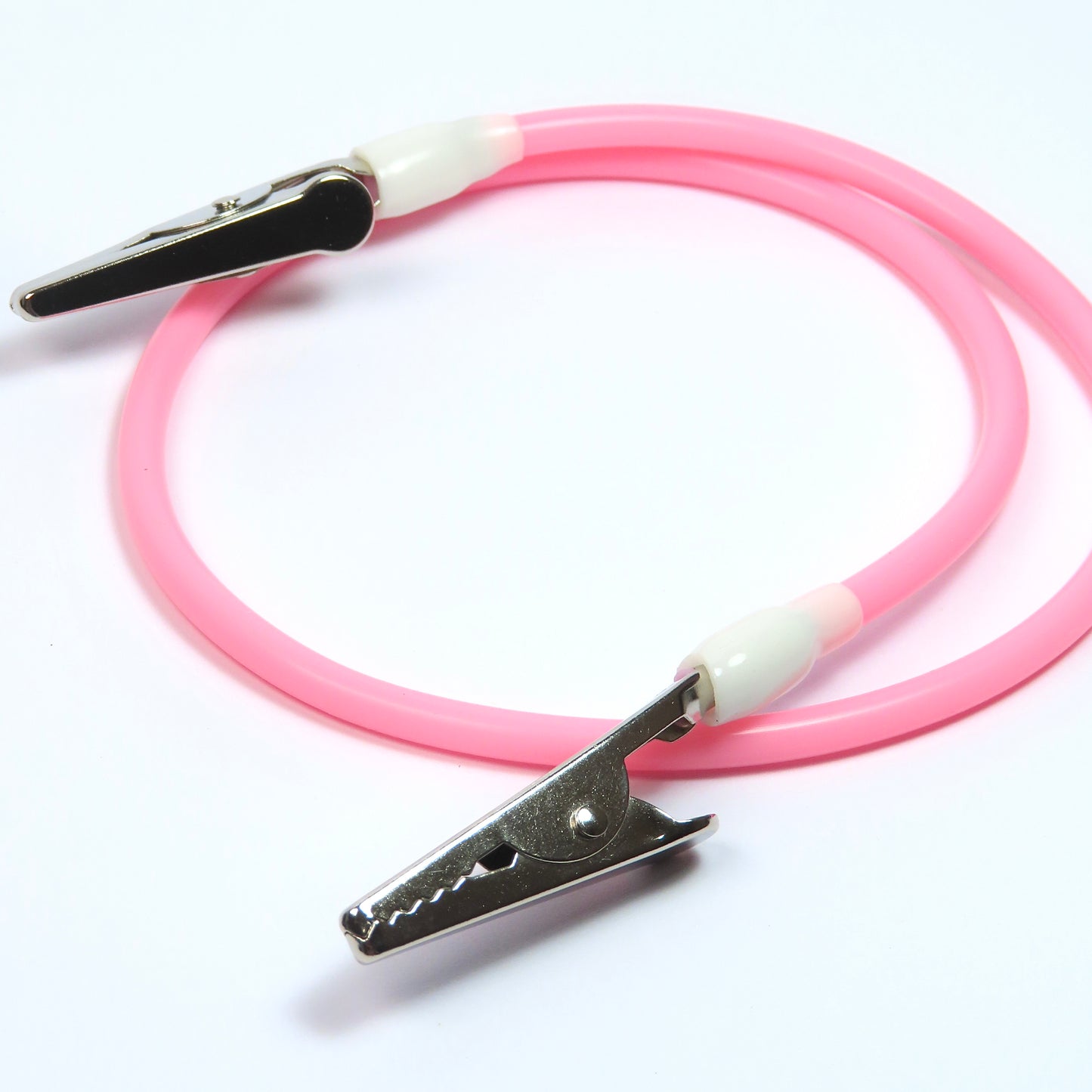 Clip para babero dental