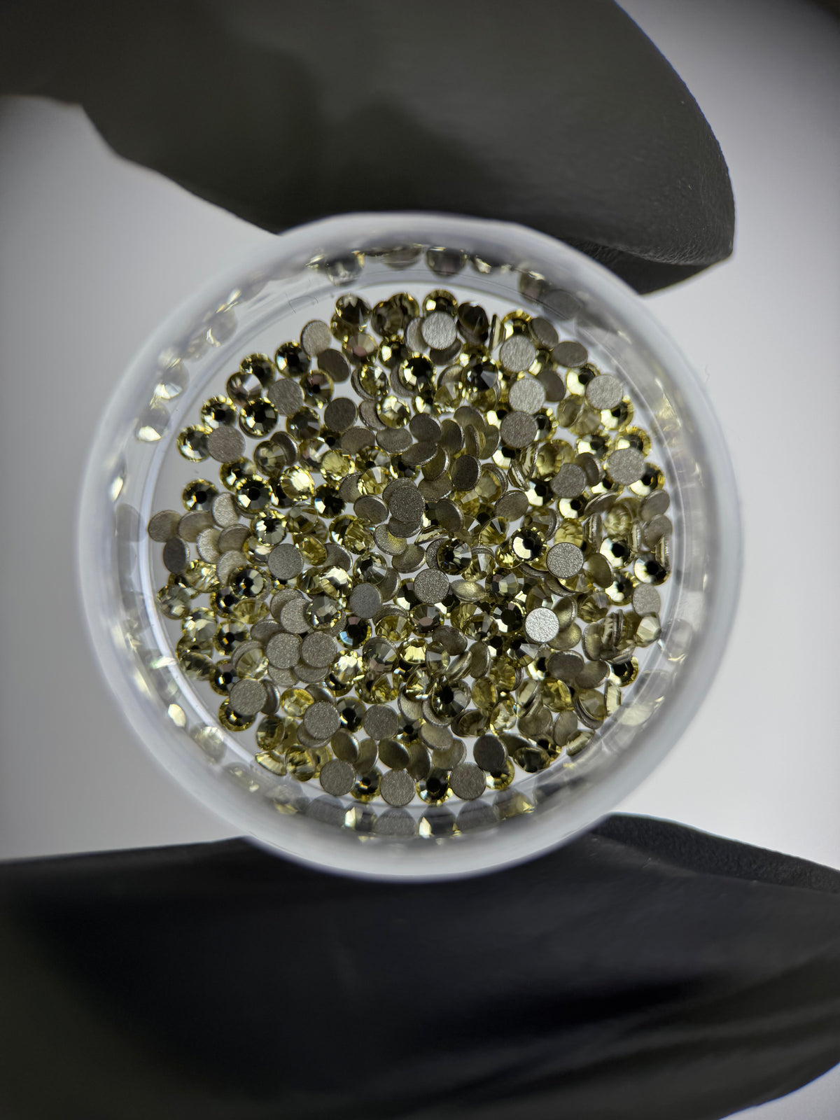 SWAROVSKI® 2058 runde Kristalle - Jonquil