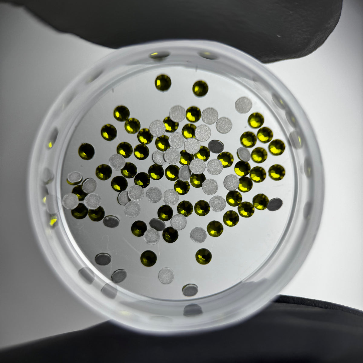 PRECIOSA® Round Dental Gems - Olivine