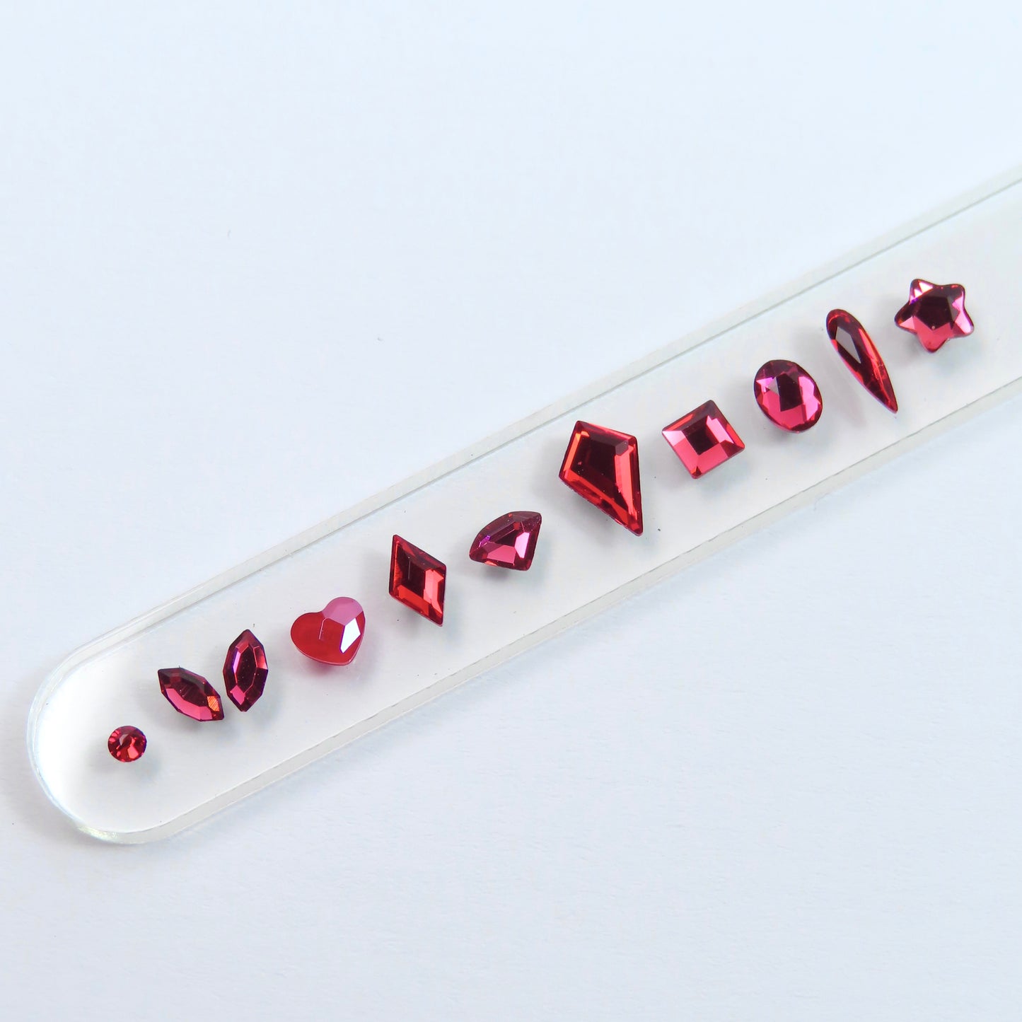 The Essentials SWAROVSKI® - 58 gemas dentales - Rojo