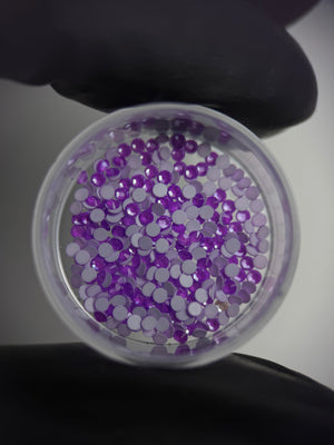 SWAROVSKI® 2058 round crystals - Electron Violet Ignite