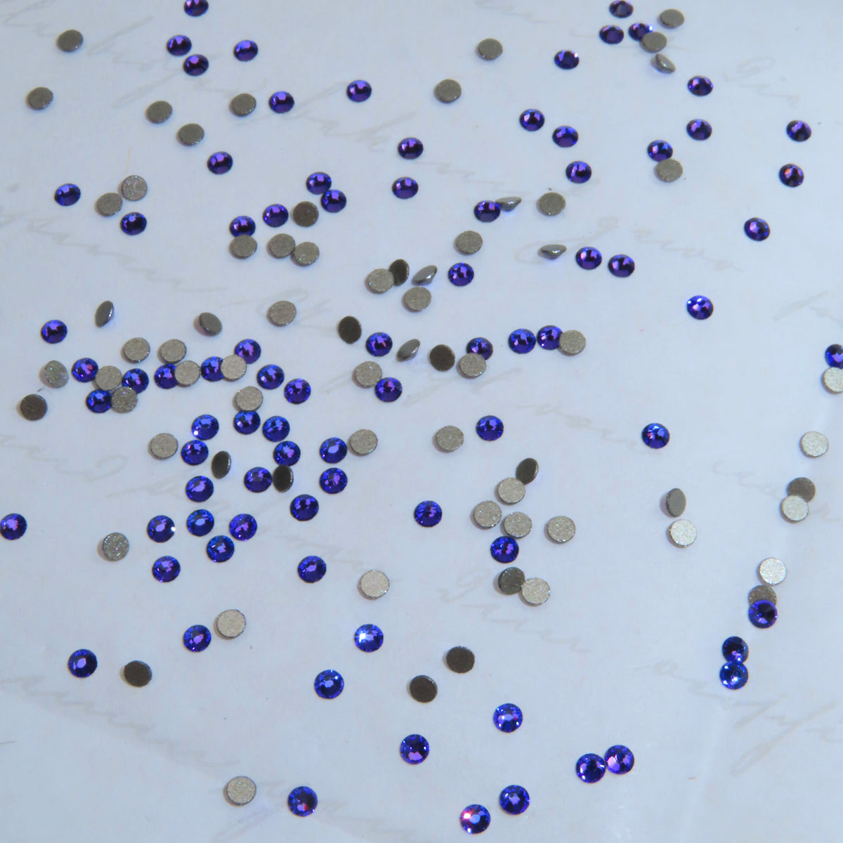 SWAROVSKI® 2058 Zahnsteine rund - Crystal Heliotrope