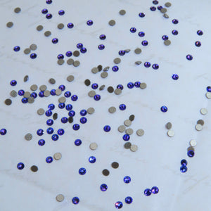 SWAROVSKI® Dental Gems 2058 Round - Heliotrope