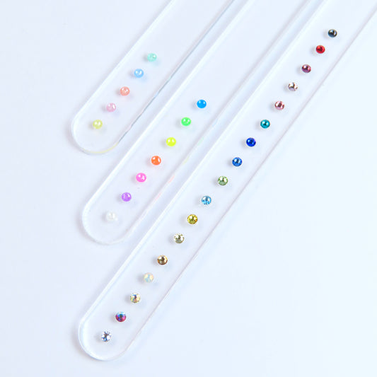 Surtido de 300 gemas dentales SWAROVSKI® - Colección básica + Crystal Pro Lacquer Ignite + Electric Ignite