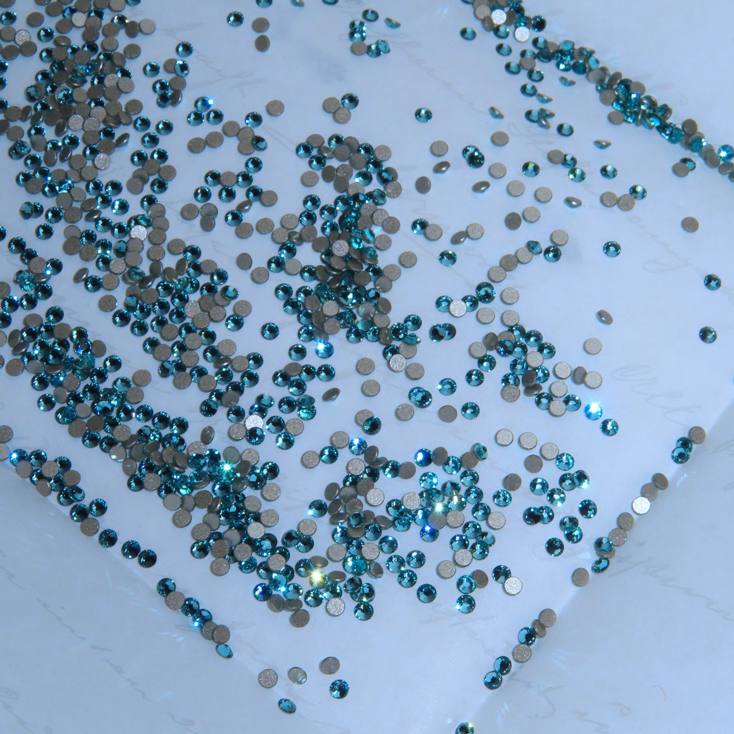 Gemas dentales SWAROVSKI® 2058 redondos - Light Turquoise