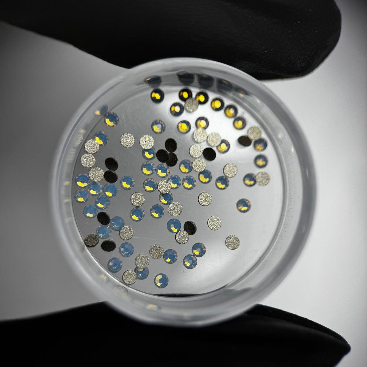 PRECIOSA® Round Dental Gems - Light Sapphire Opal