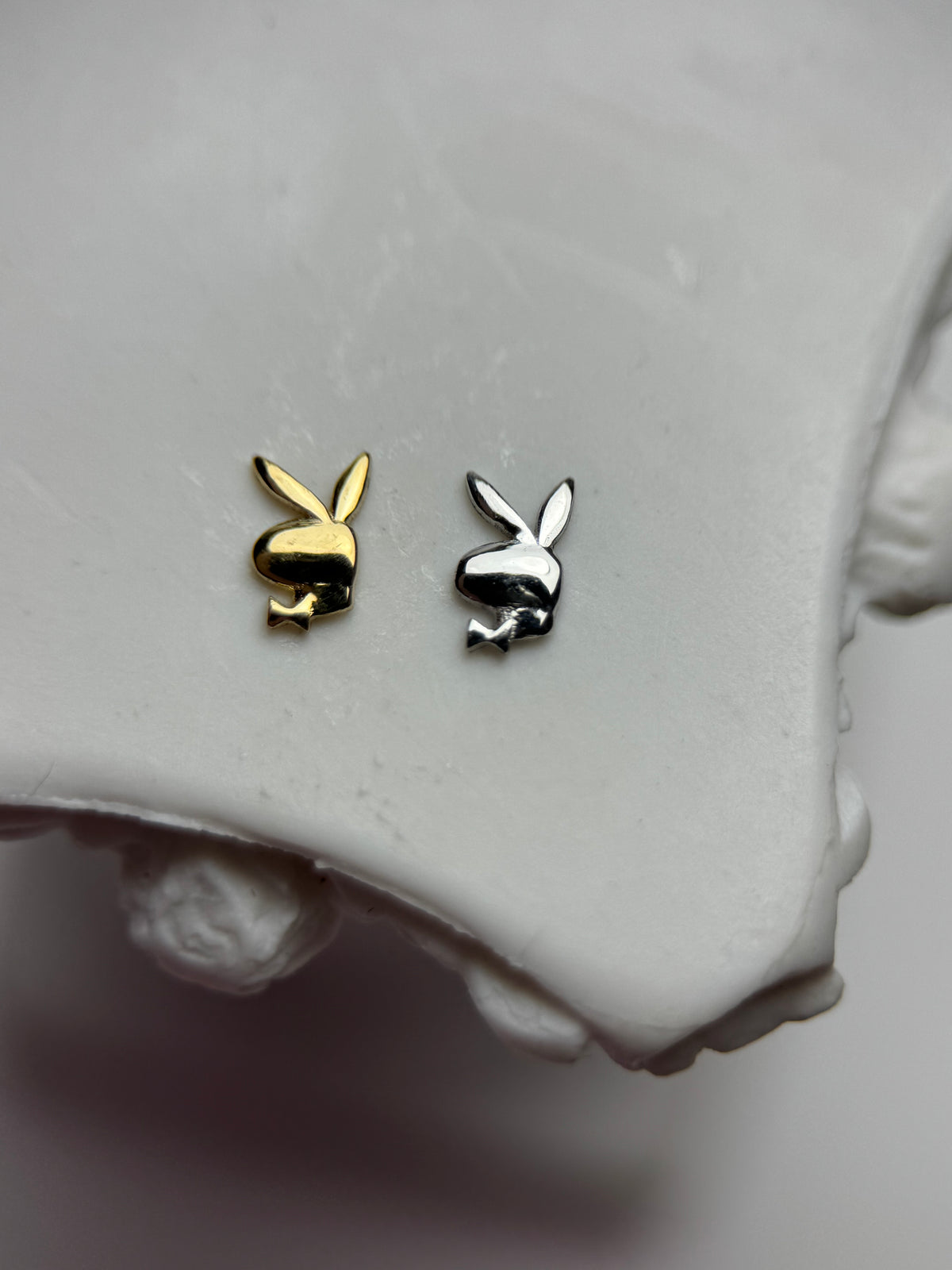 18k gold Playboy piece