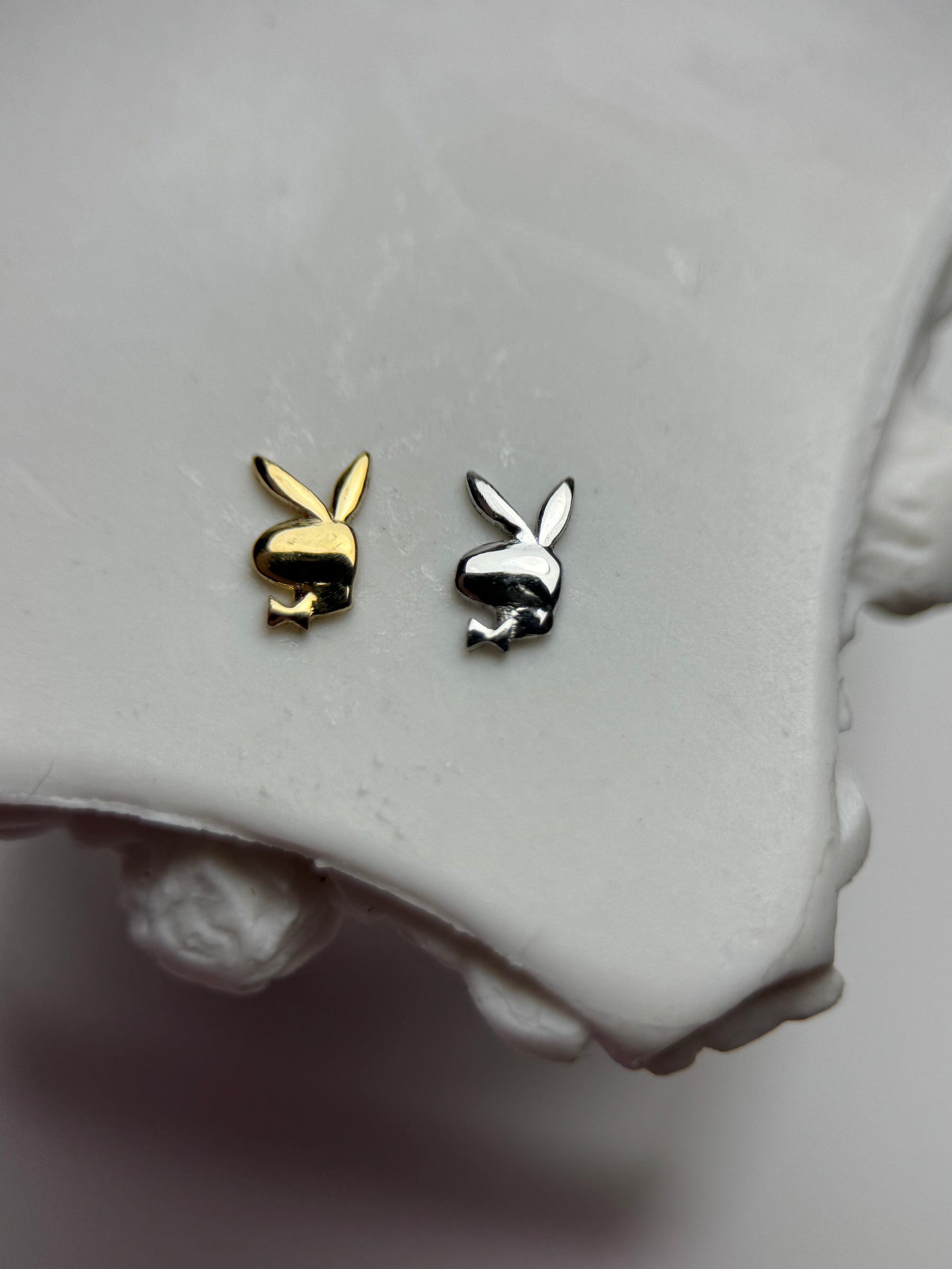 Pieza de oro 18k Playboy