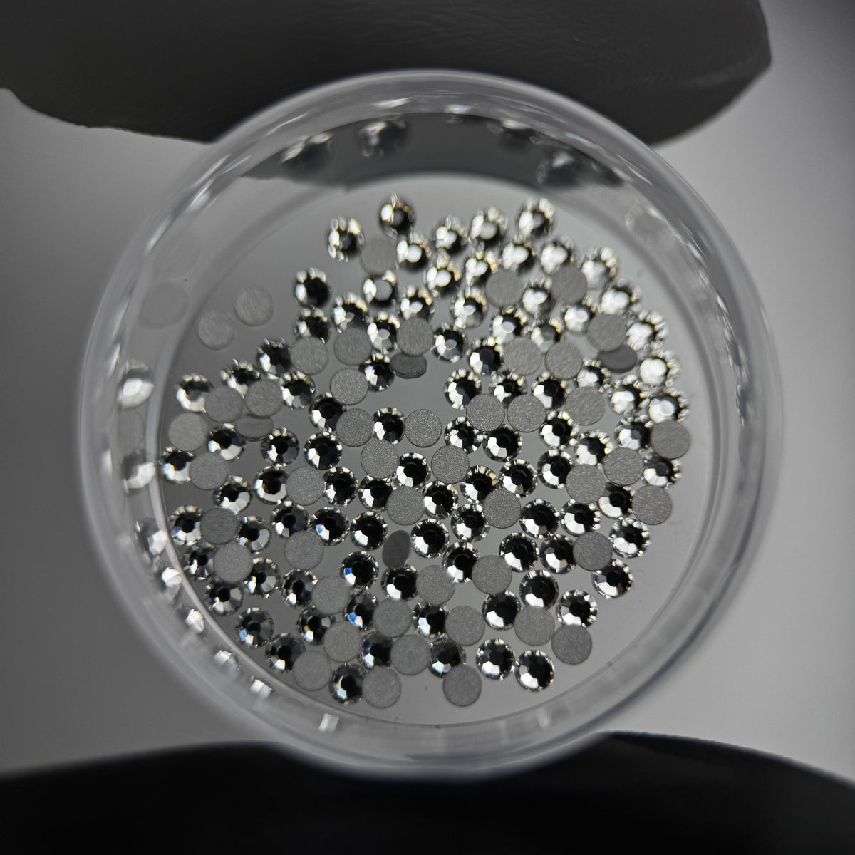 PRECIOSA® Round Dental Gems - Crystal - SS2/SS7