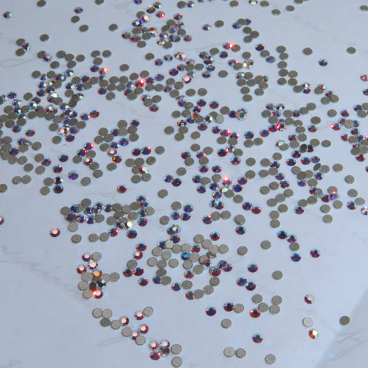 Gemas dentales SWAROVSKI® 2000 redondos - Crystal AB - SS3/SS4