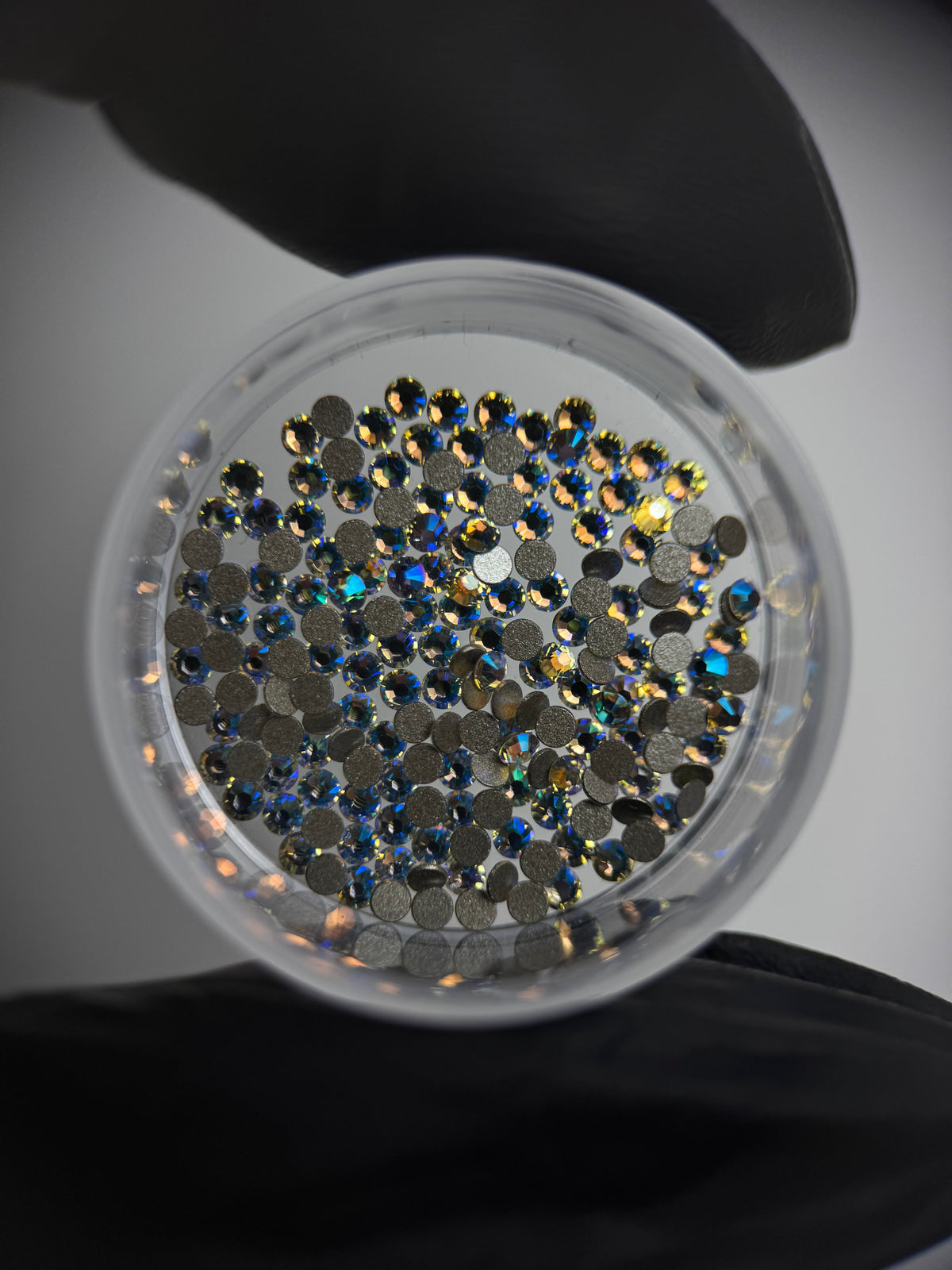 SWAROVSKI® 2058 runde Kristalle – Crystal Shimmer