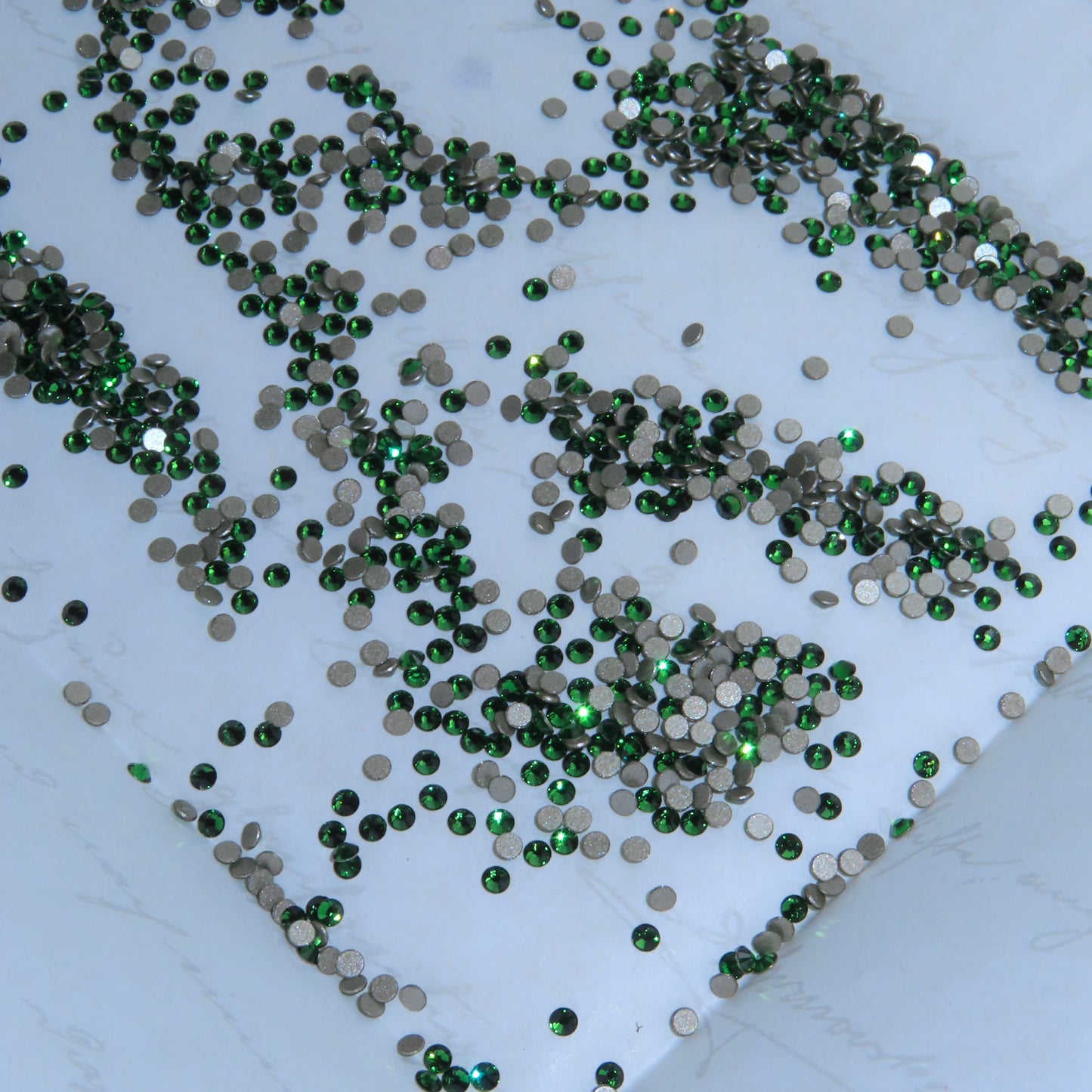 Gemas dentales SWAROVSKI® 2058 redondos - Fern Green