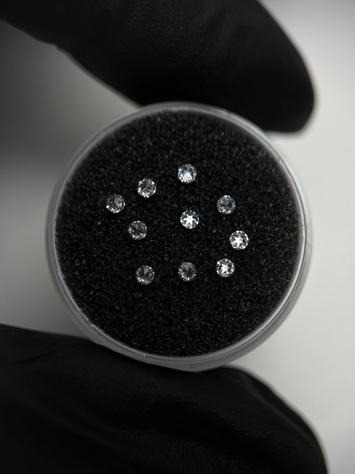 Gema dental de Moissanita - Round 2mm