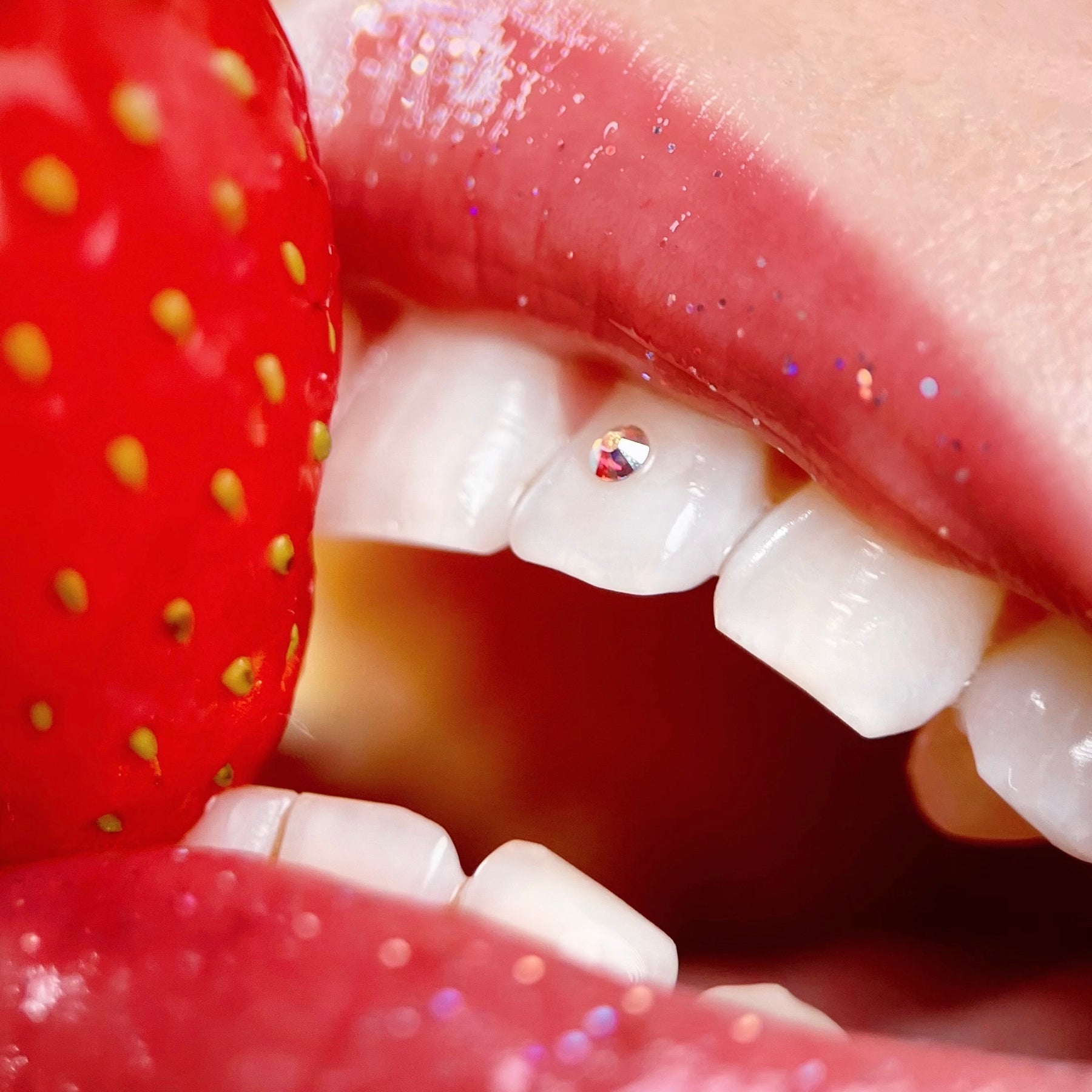 Formación técnico de joyería dental + Blanqueamiento dental cosmético online