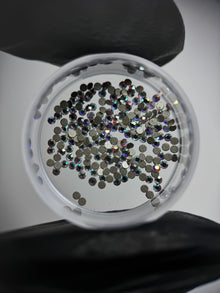 SWAROVSKI® 2000 Runde Zahnsteine ​​- Crystal AB - SS3/SS4