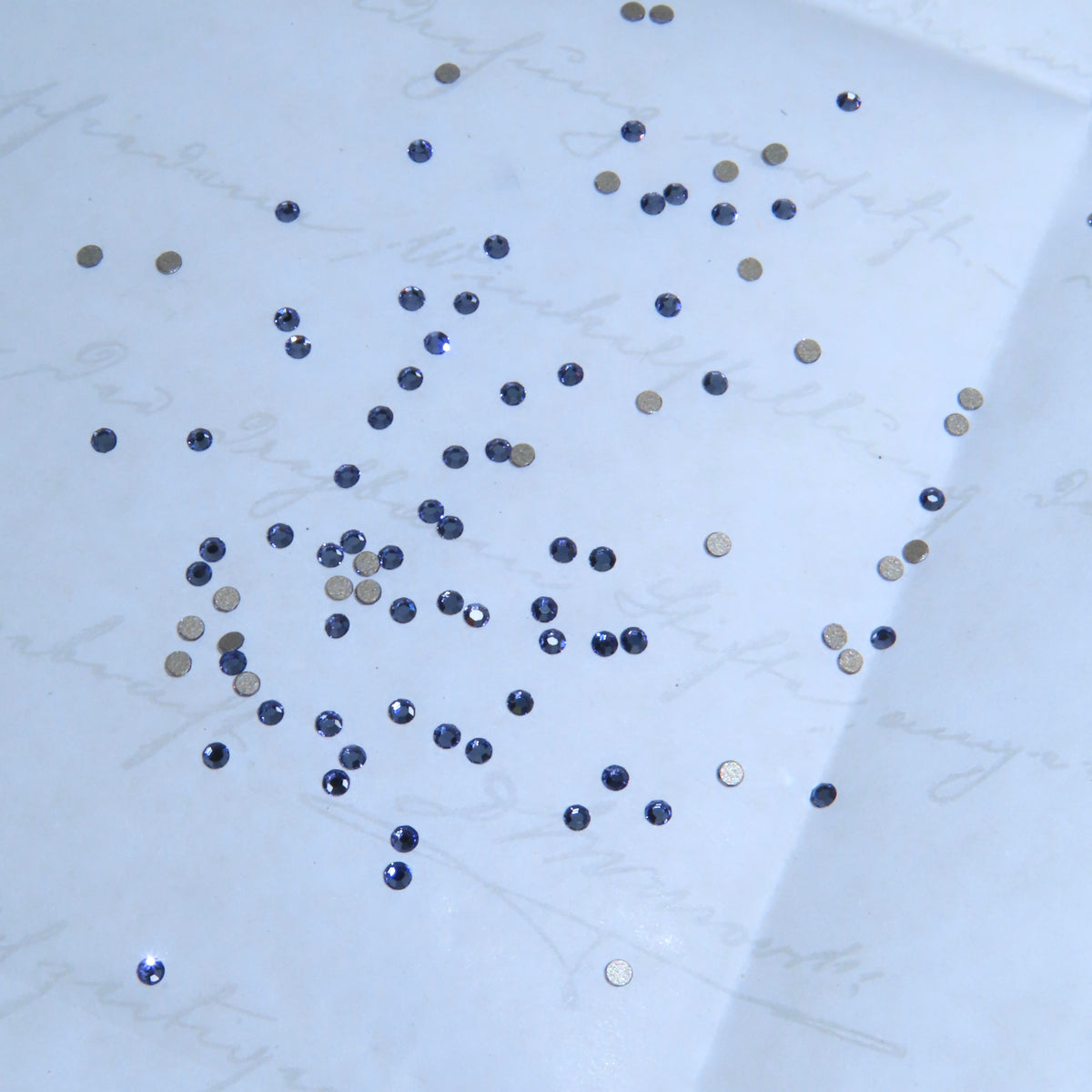 SWAROVSKI® Kristalle 2000 rund - Tanzanite - SS3