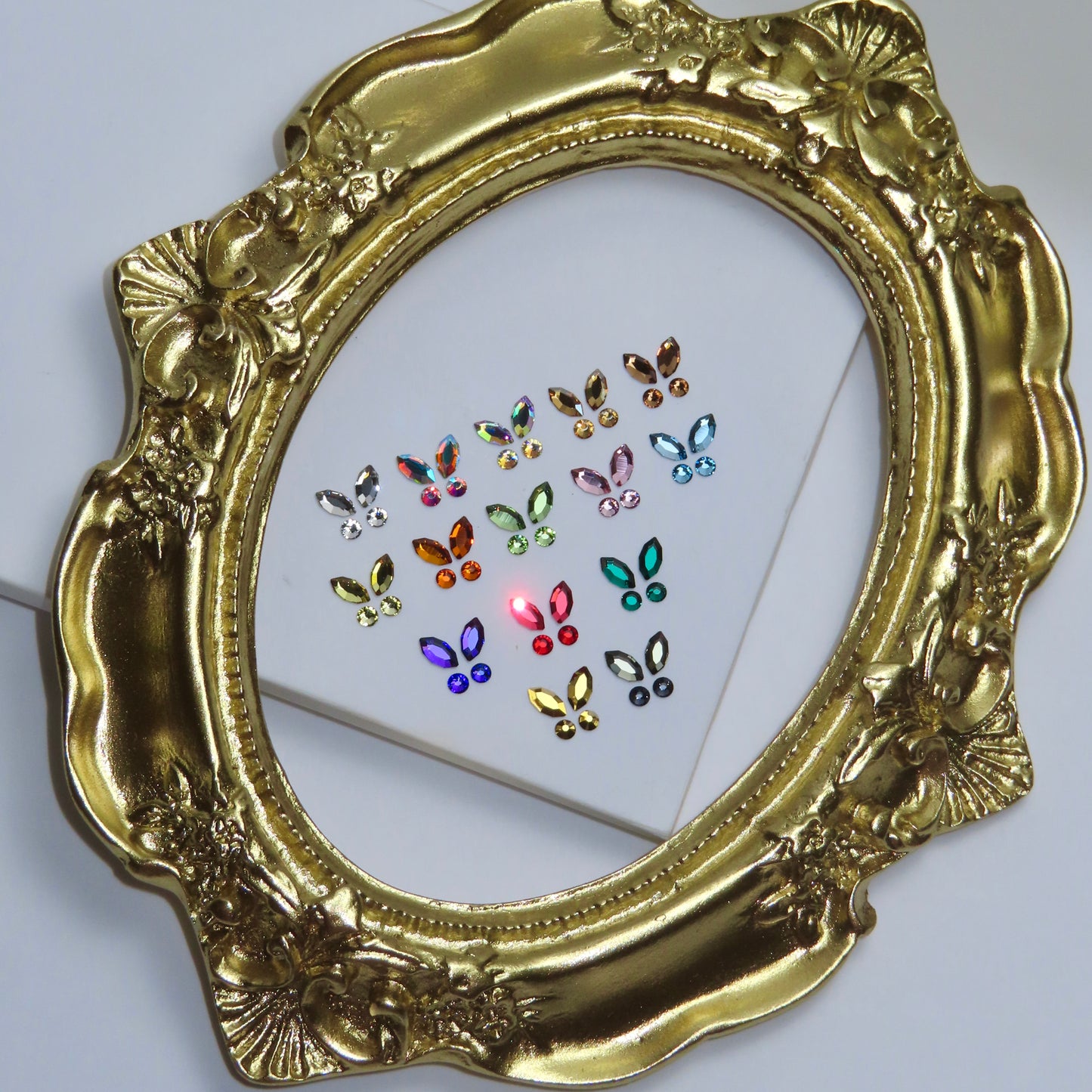 Packung mit 30 SWAROVSKI® Dental Gem Butterfly Designs – 15 Farben