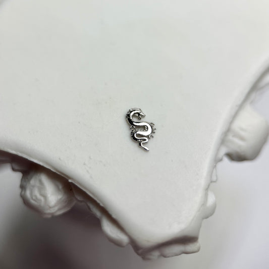 Pieza de oro 14k Dragon