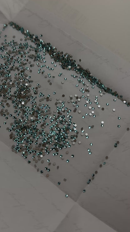 Gemas dentales SWAROVSKI® 2058 redondos - Light Turquoise