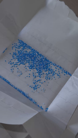 SWAROVSKI® 2058 runde Kristalle - Elektr. Blaues Zünden